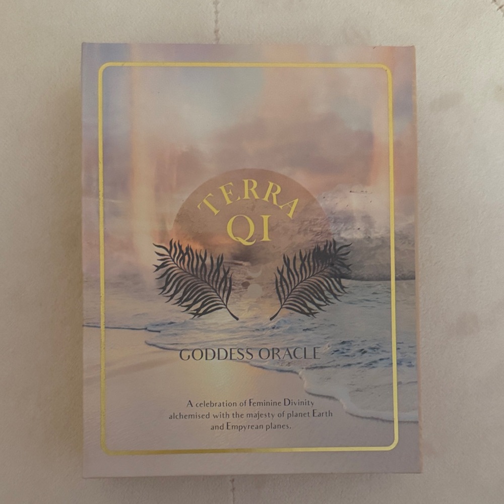 Card Games — Terra Qi Goddess Oracle Deck - Picture 1 of 4